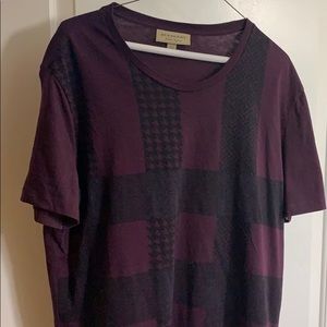 Burberry t shirt